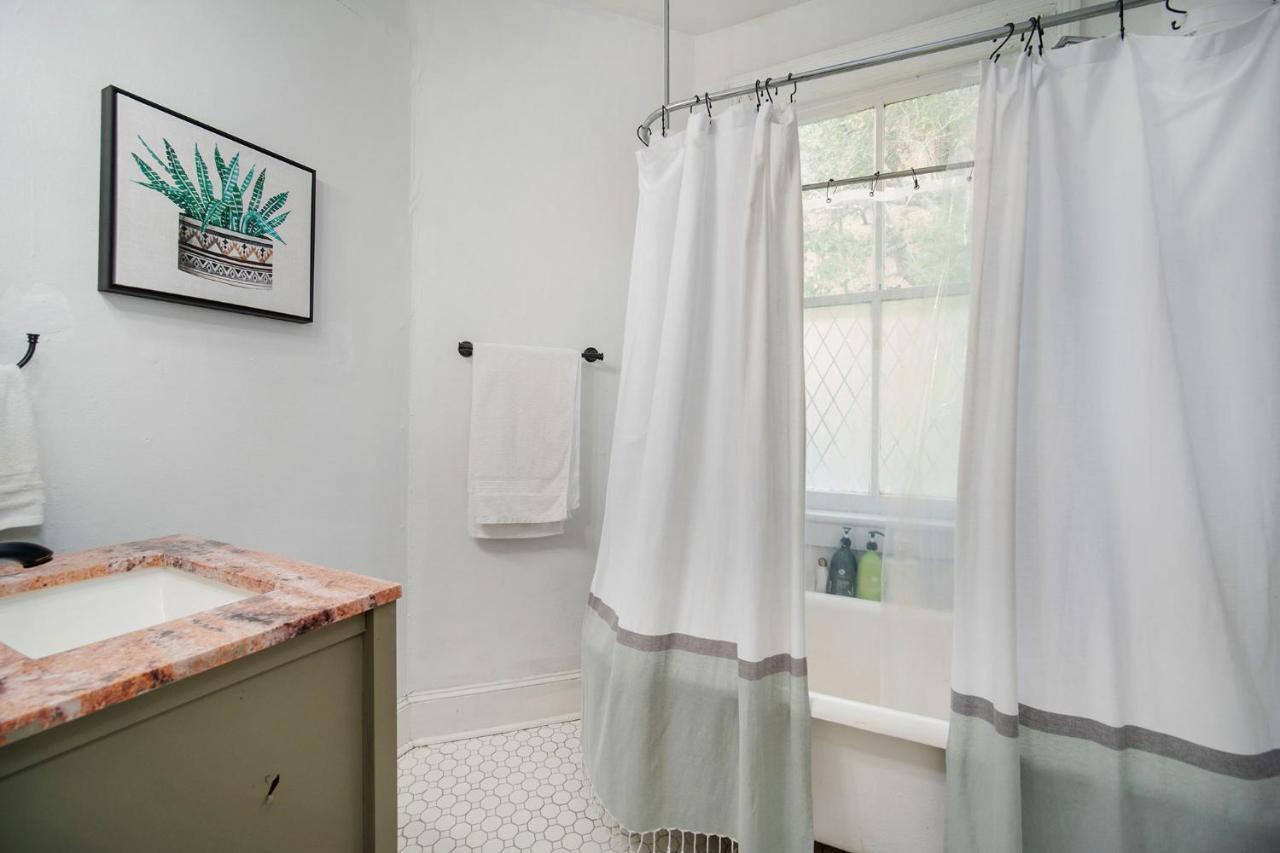 Lovely & Historical 3Br - Balcony - Central Location Charleston Exterior foto